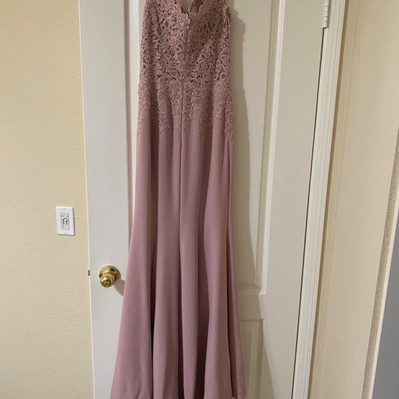 Evening dress - Picture 3 of 5
